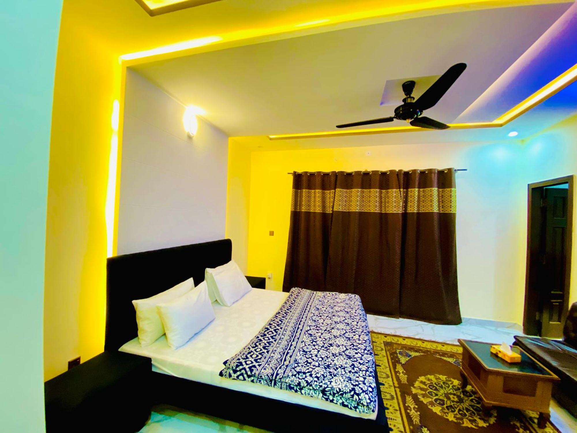 Moonlight Guest House Rawalpindi Exterior photo