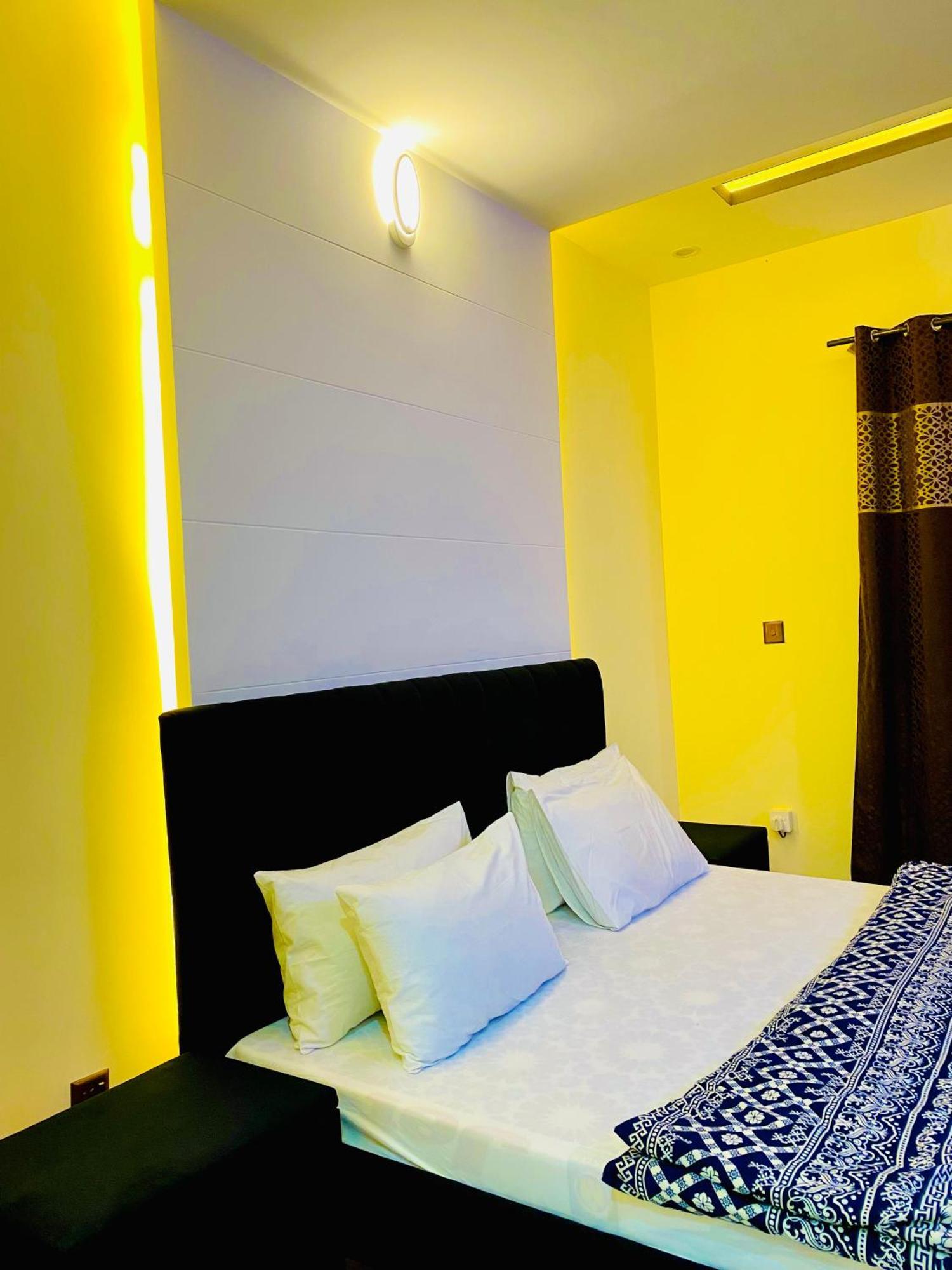 Moonlight Guest House Rawalpindi Exterior photo